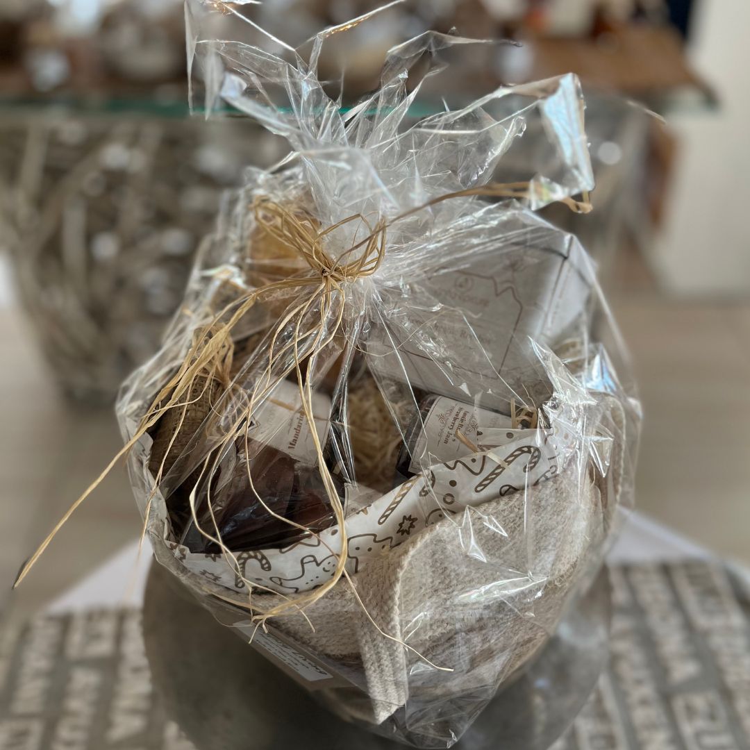 Christmas Gift Hampers: A Taste of Manna Epicure